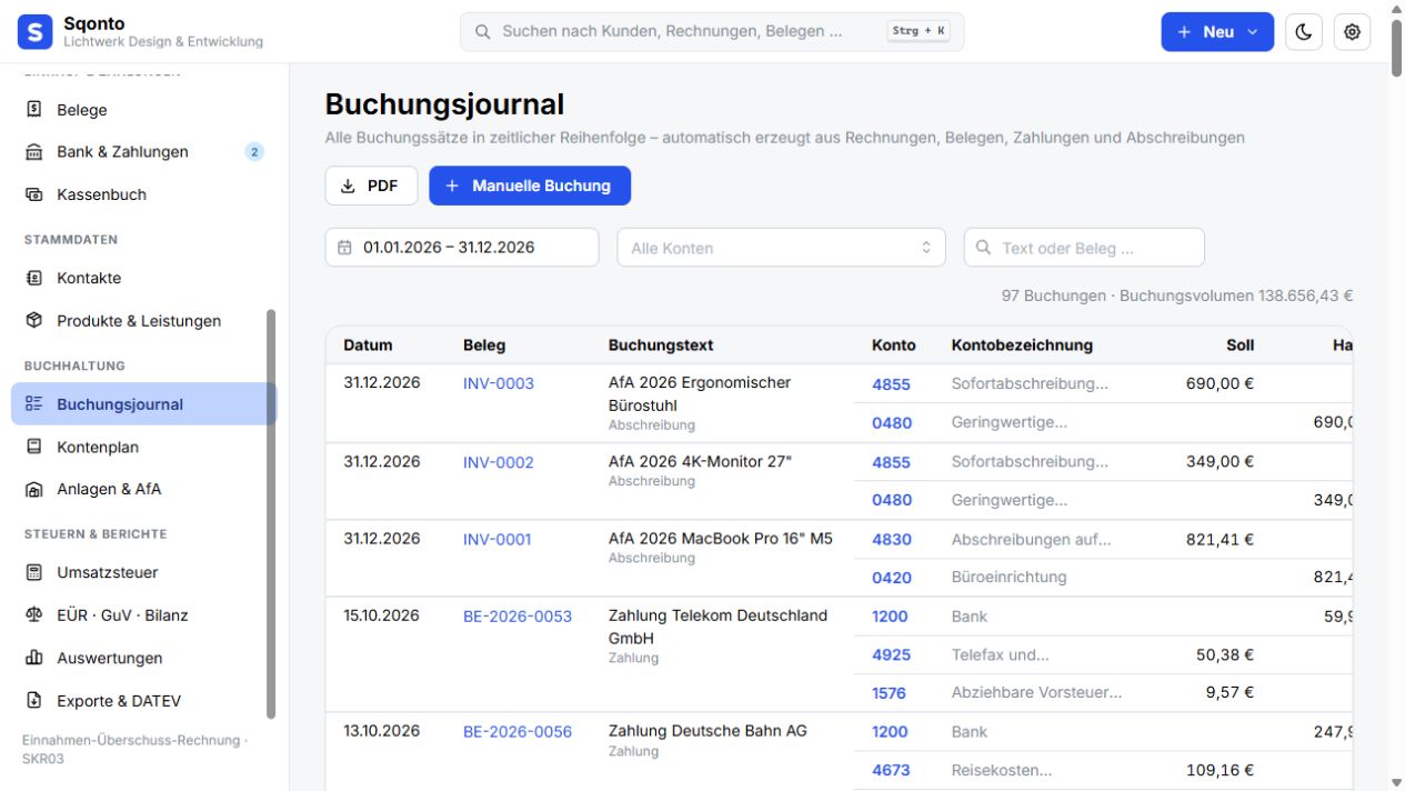 Buchungsjournal mit Konten, Belegen und Beträgen in Sqonto mit dem Demo-Unternehmen Lichtwerk Design & Entwicklung